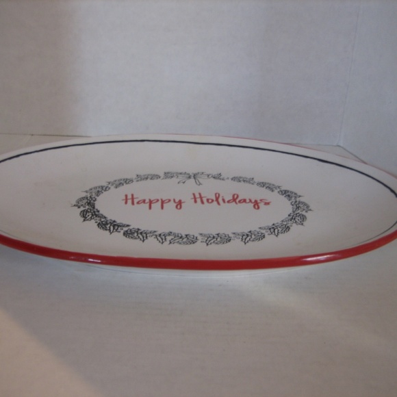 Spectrum Designz Happy Holidays White/Red/Black Oval Ceramic Platter 16in.Lx10.5 - Picture 5 of 5